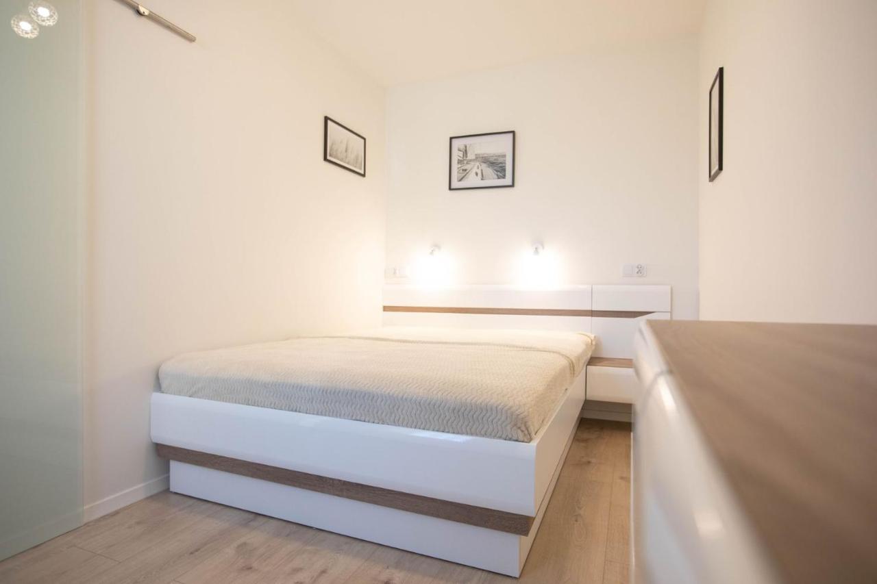 Rent40 Apartamenty Aura Gdansk Old Town Экстерьер фото